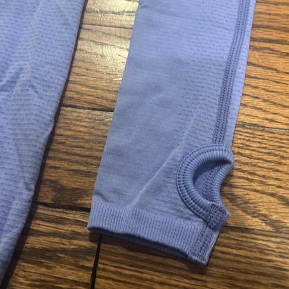 *5/26 Last Chance* Buffbunny Keyhole-Back Shirt - Picture 2 of 4